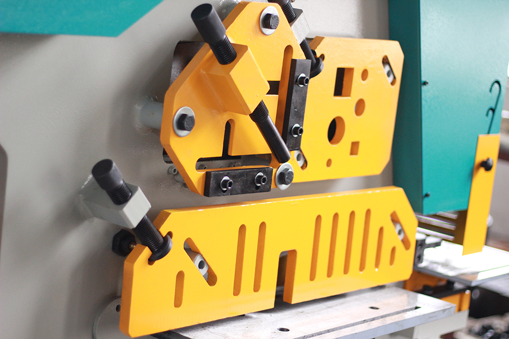 Q35y-30 hydraulic punching and shearing machine quality