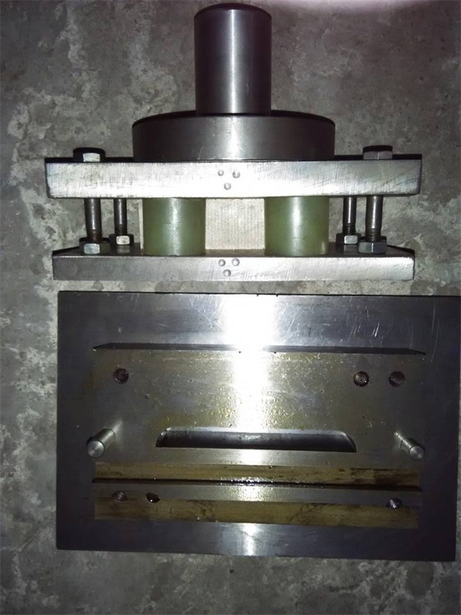 丽水冲孔模具生产厂家