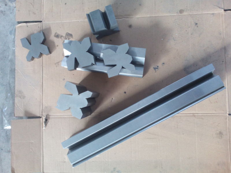 丽水冲孔模具定制