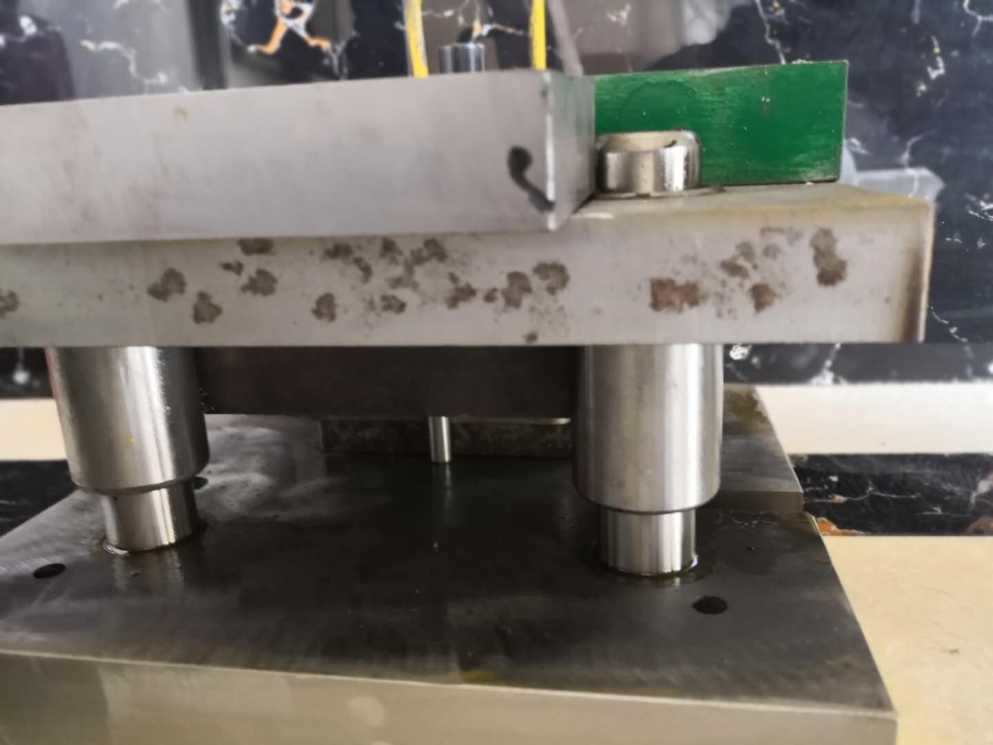 丽水冲孔模具生产厂家