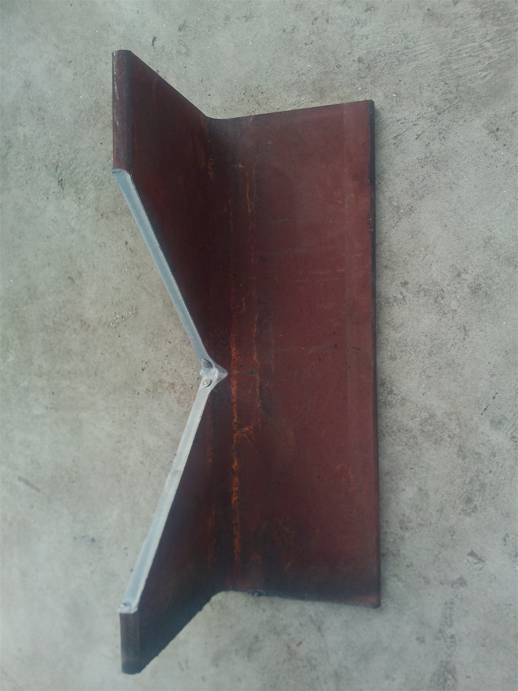 Angle shear blade