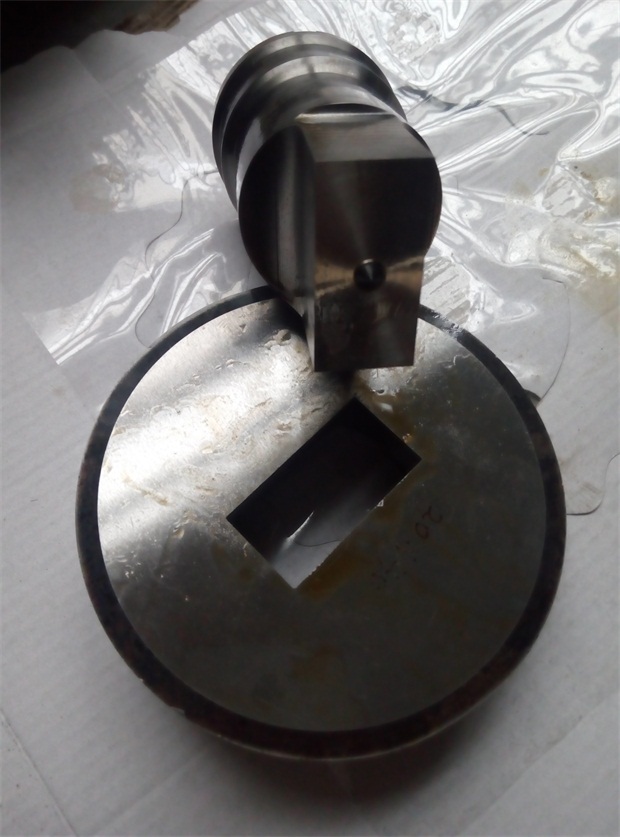 丽水冲孔模具生产厂家